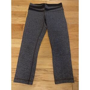 Lululemon women's wonder under herringbone cropped pull on leggings size 6